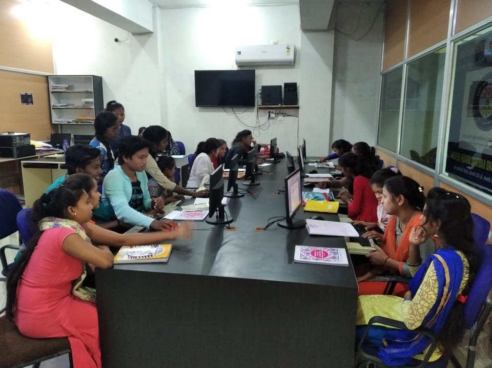 Computer Lab Sessions Images NDT Skills Education and Consultancy